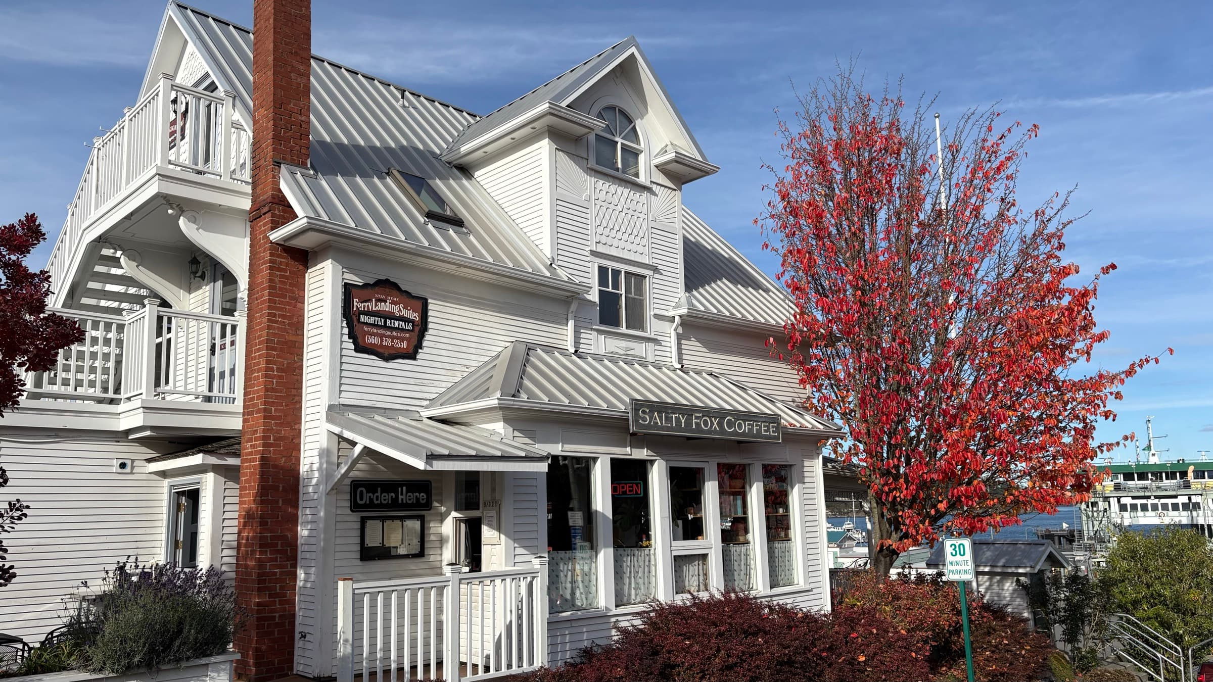 Salty Fox Coffee - Coffee, Breakfast & Brunch restaurant in Friday Harbor, San Juan Island